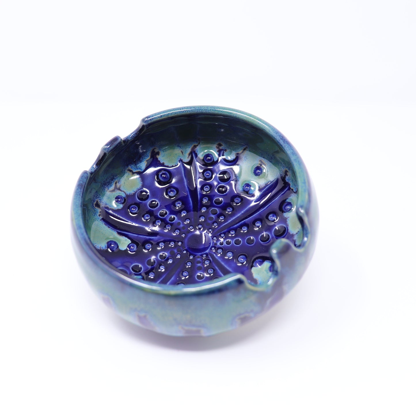 Urchin Design Brush Bowl