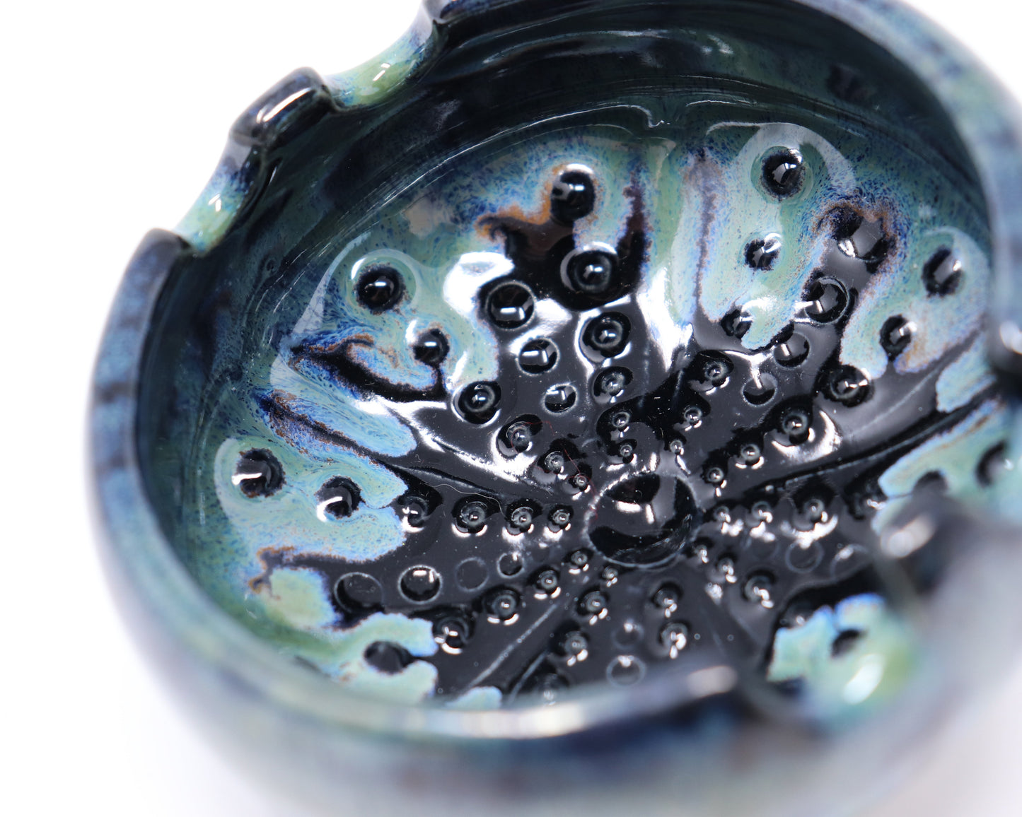Urchin Design Brush Bowl